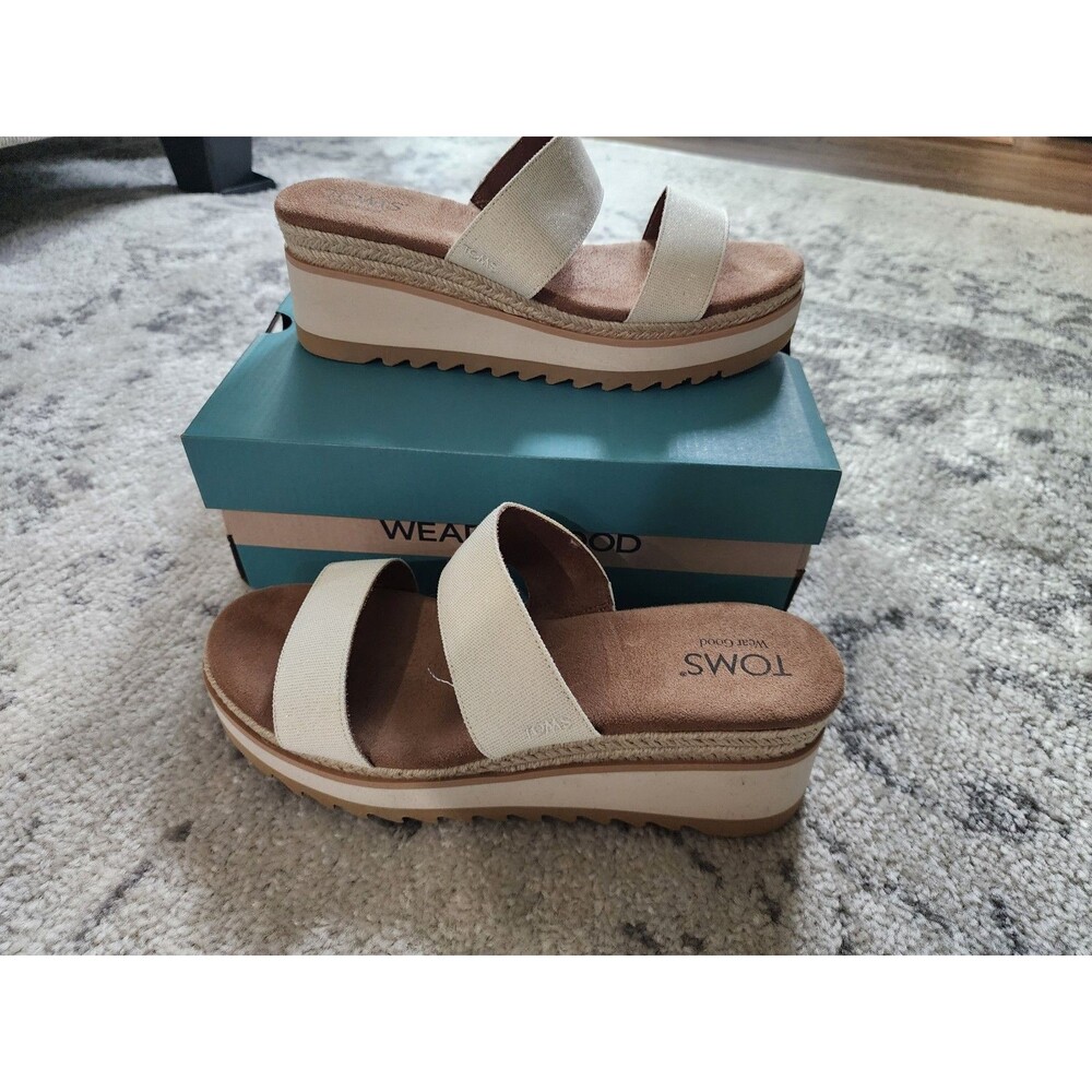 TOM'S Noelani Platform Wedge Sandals Women's Sz 8.5 Natural/Gold 10022418 Sparkl